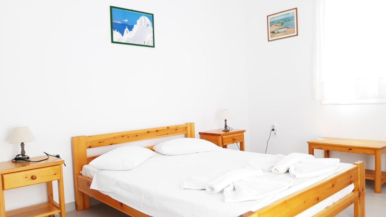Bizas Rooms & Studios Parikia  Ngoại thất bức ảnh